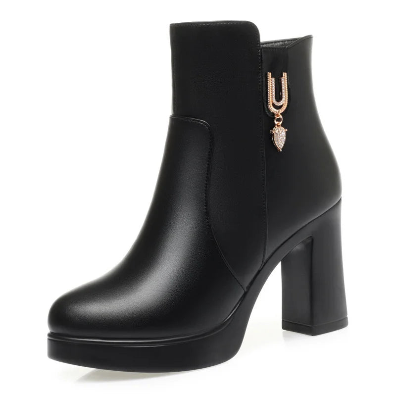 neue Damen-Winterstiefel,